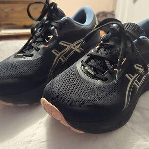 ASICS Women's Black Running Shoes with Pink Accent